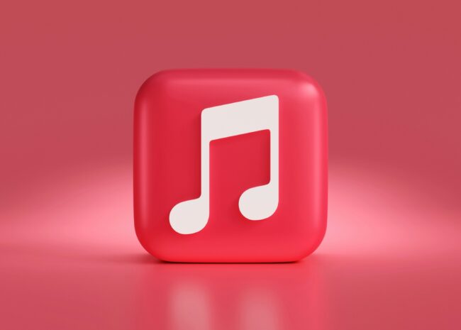 mariia-shalabaieva-QnKXZ63JE4I-unsplash